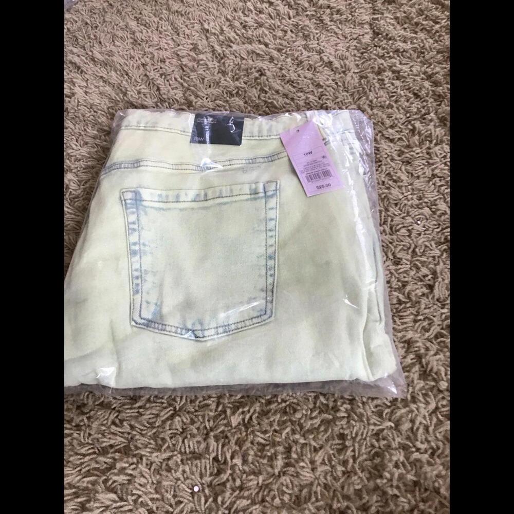Wild fable jeans, new from target, 18w, highest rise